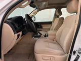 Toyota Land Cruiser GXR 2017 V8